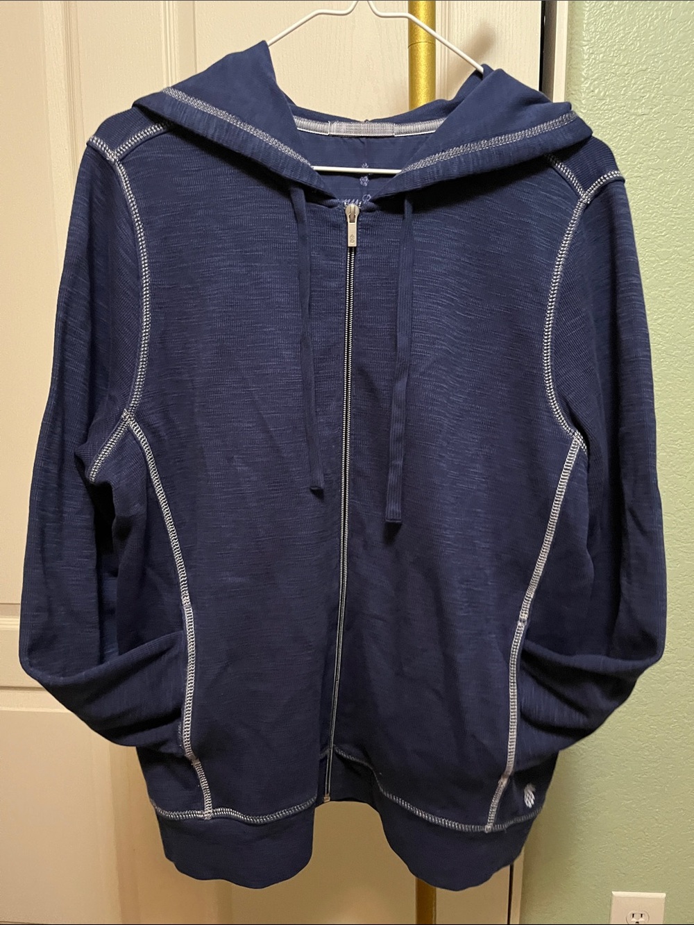 Tommy Bahama Navy Zip Hoodie with Contrast Stitching Sz Large NEW